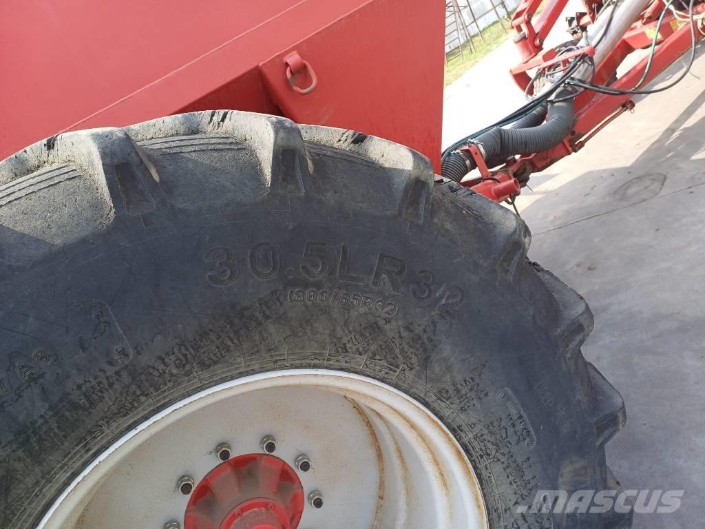 Agro Soyuz Turbosem Sembradoras de alta precisión