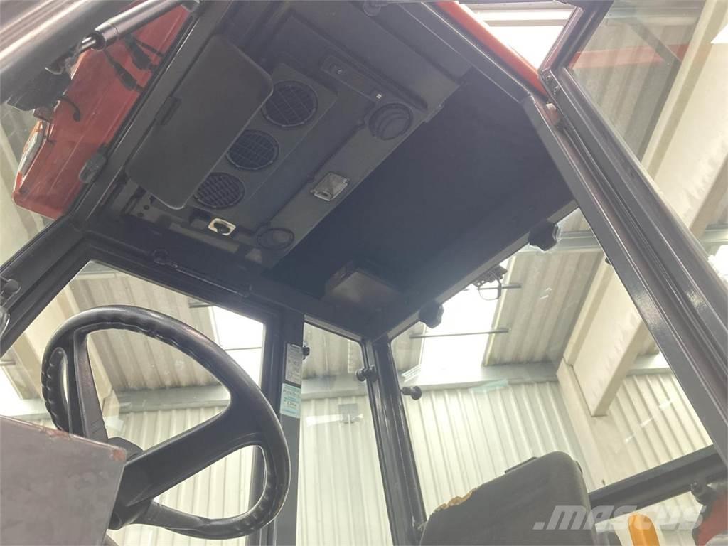 Kubota B2110 Tractores compactos