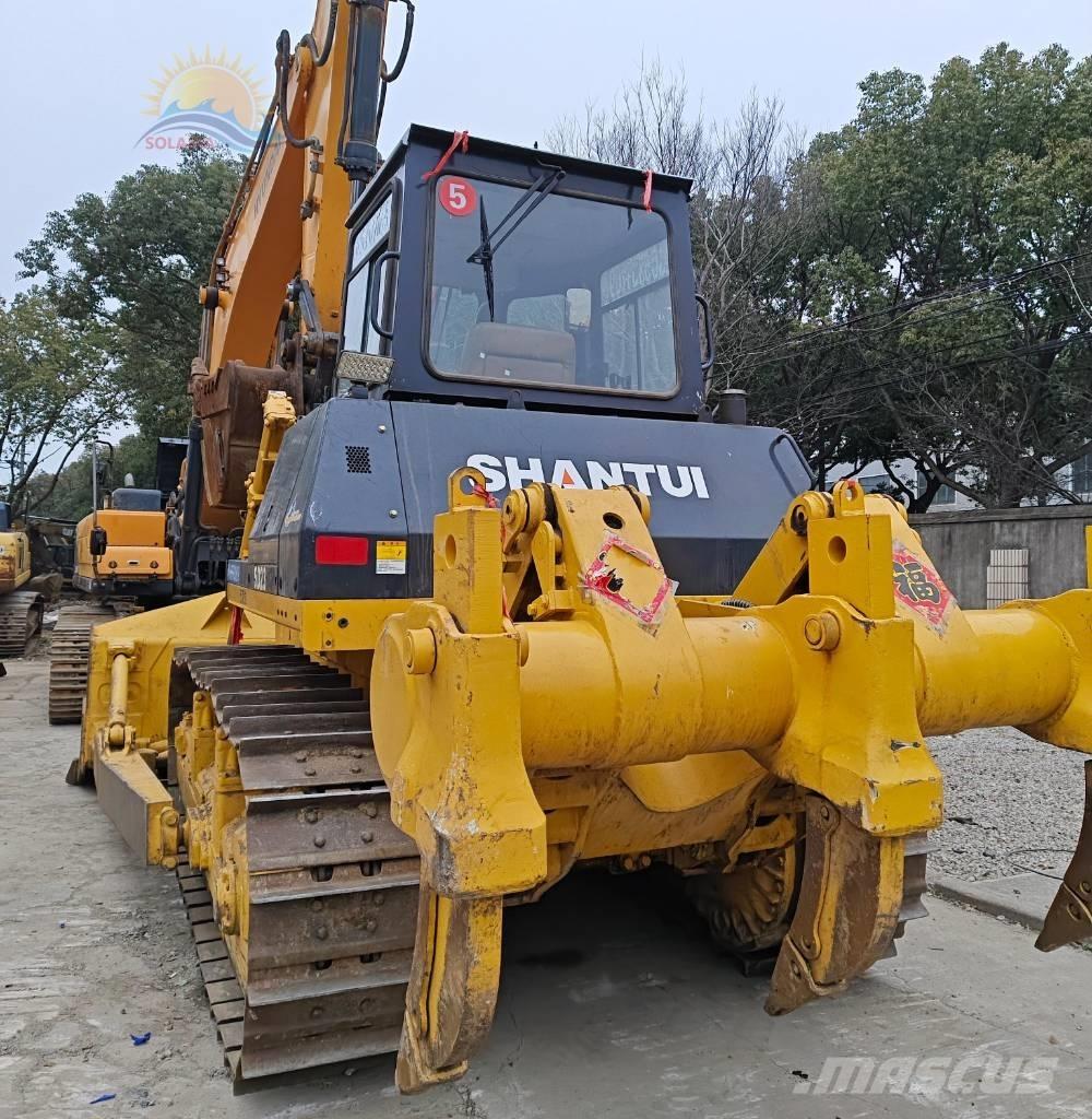 Shantui SD 23 Buldozer sobre oruga