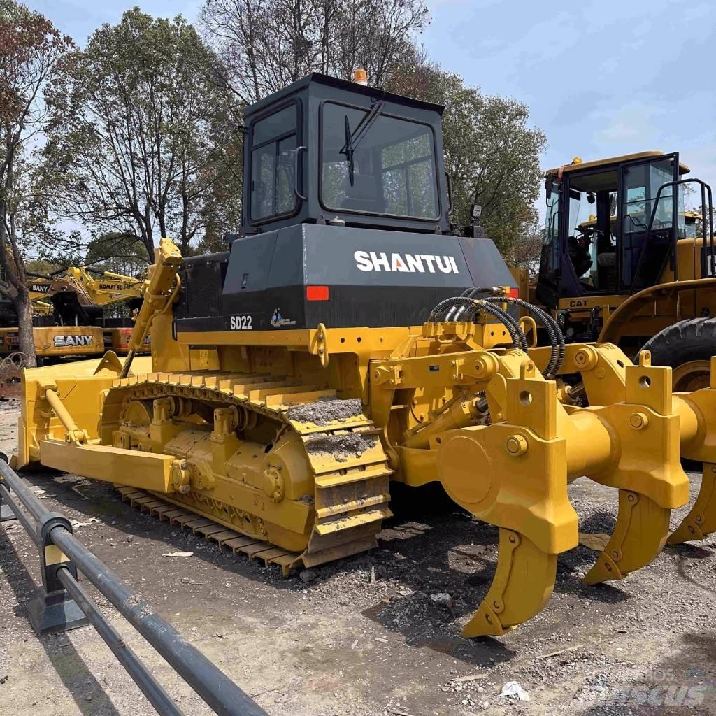 Shantui SD 22 Buldozer sobre oruga