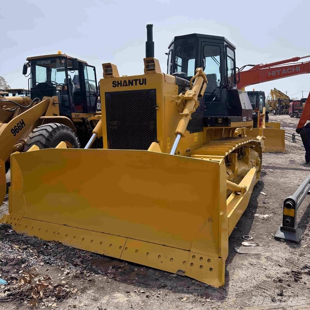 Shantui SD 22 Buldozer sobre oruga