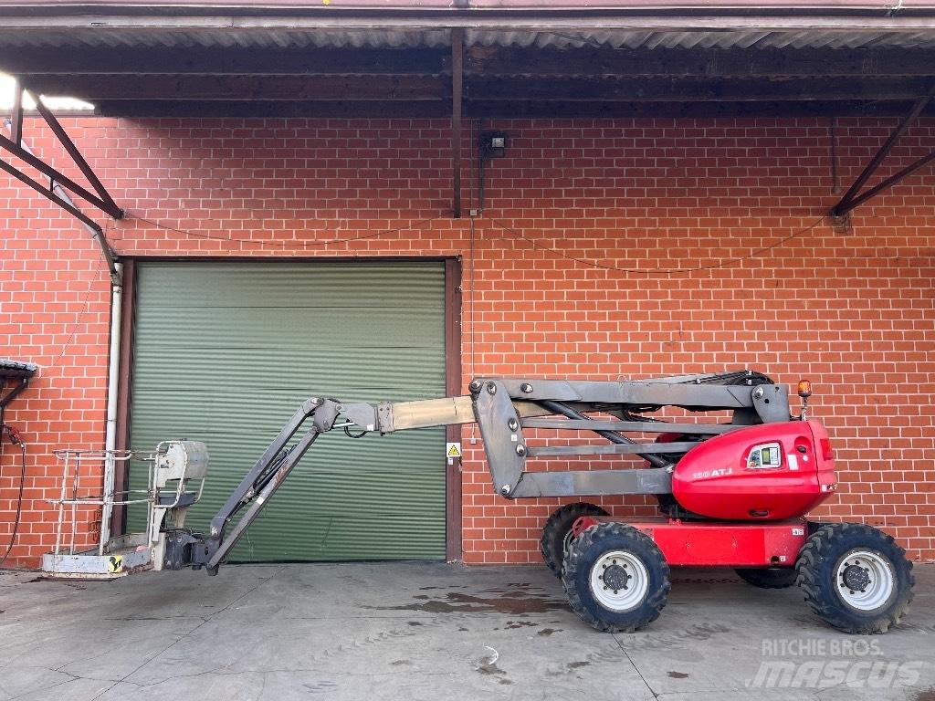 Manitou 180 ATJ Plataformas con brazo de elevación manual