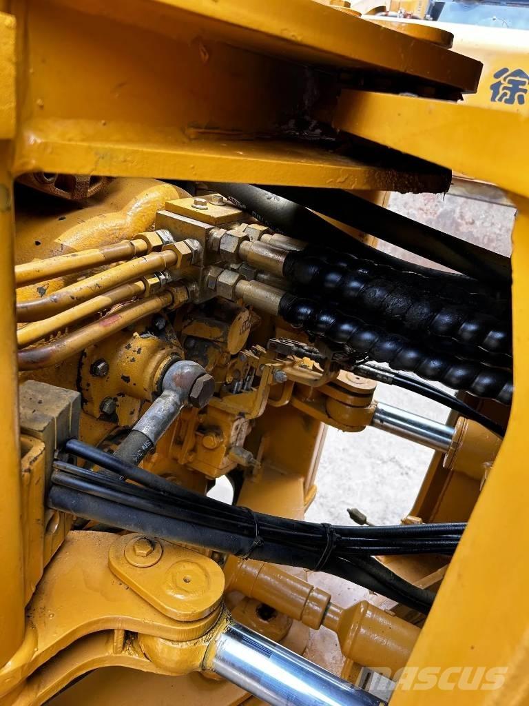 SDLG B860 Retrocargadoras