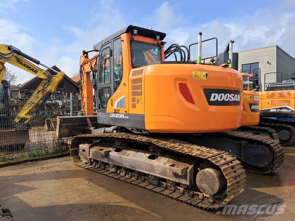 Doosan DX 235 LCR-5 Excavadoras sobre orugas