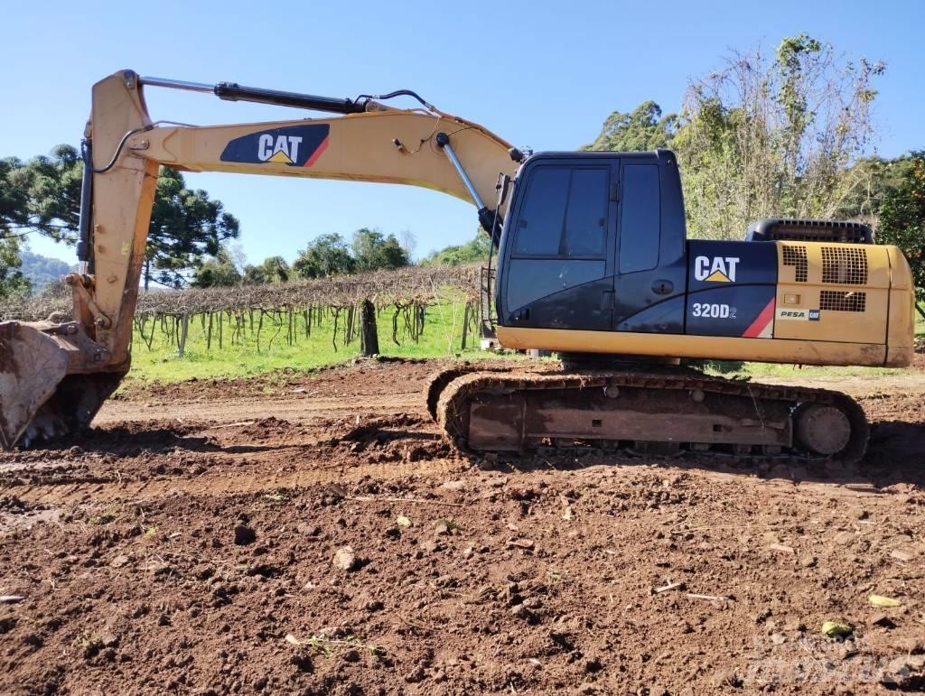 CAT 320D2 Excavadoras sobre orugas