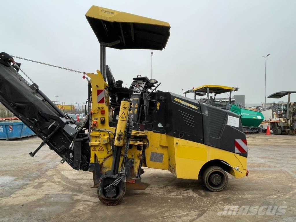 Bomag BM 500/15-2 Fresadoras de asfalto