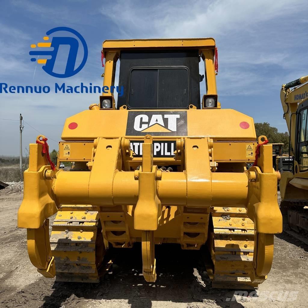 CAT D 8 R Buldozer sobre oruga