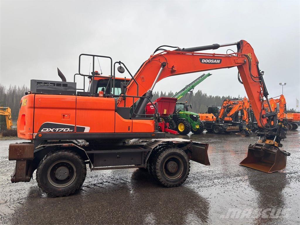 Doosan DX170W-5 Excavadoras de ruedas
