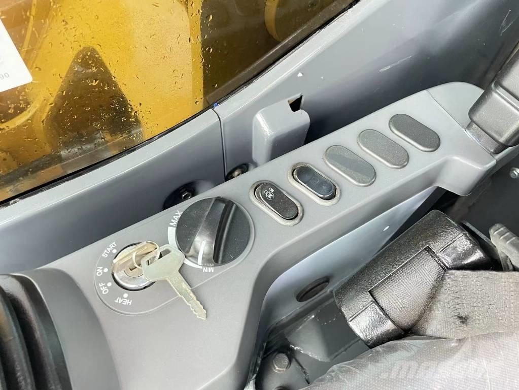 Komatsu PC 240 LC-8 Excavadoras sobre orugas