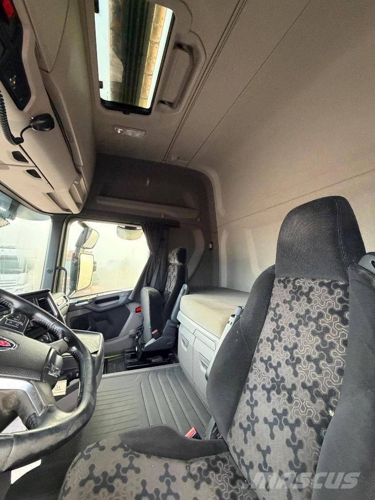 Scania R 450 LA6x2NB Camiones tractor