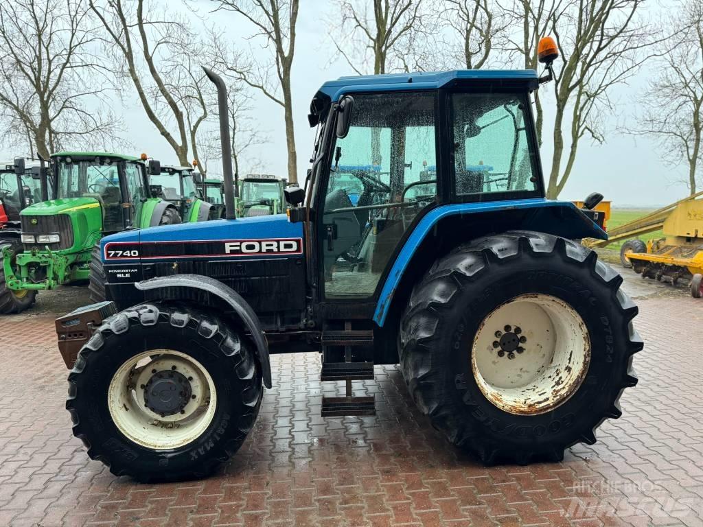 Ford 7740 Tractores