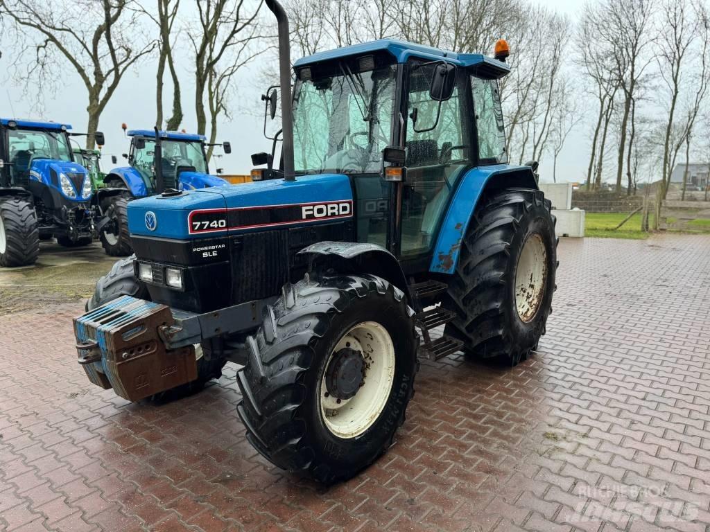 Ford 7740 Tractores