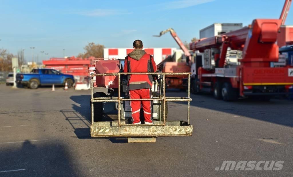 Aichi SP14CJ Plataformas con brazo de elevación telescópico