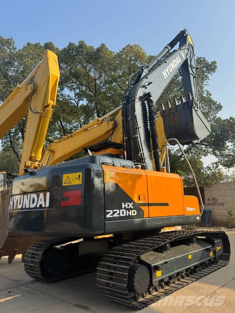Hyundai HX 220 Excavadoras 7t - 12t