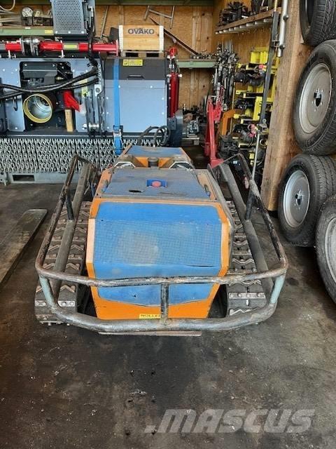 Irus DELTRAK 2.5 Segadoras y cortadoras de hojas para pasto