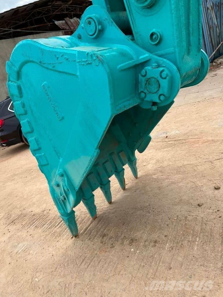 Kobelco SK 200-8 Excavadoras sobre orugas