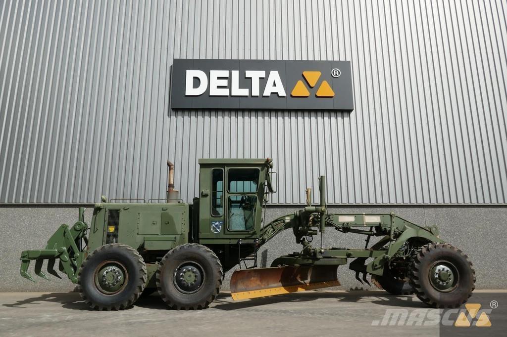 CAT 130G Ex-army Niveladoras