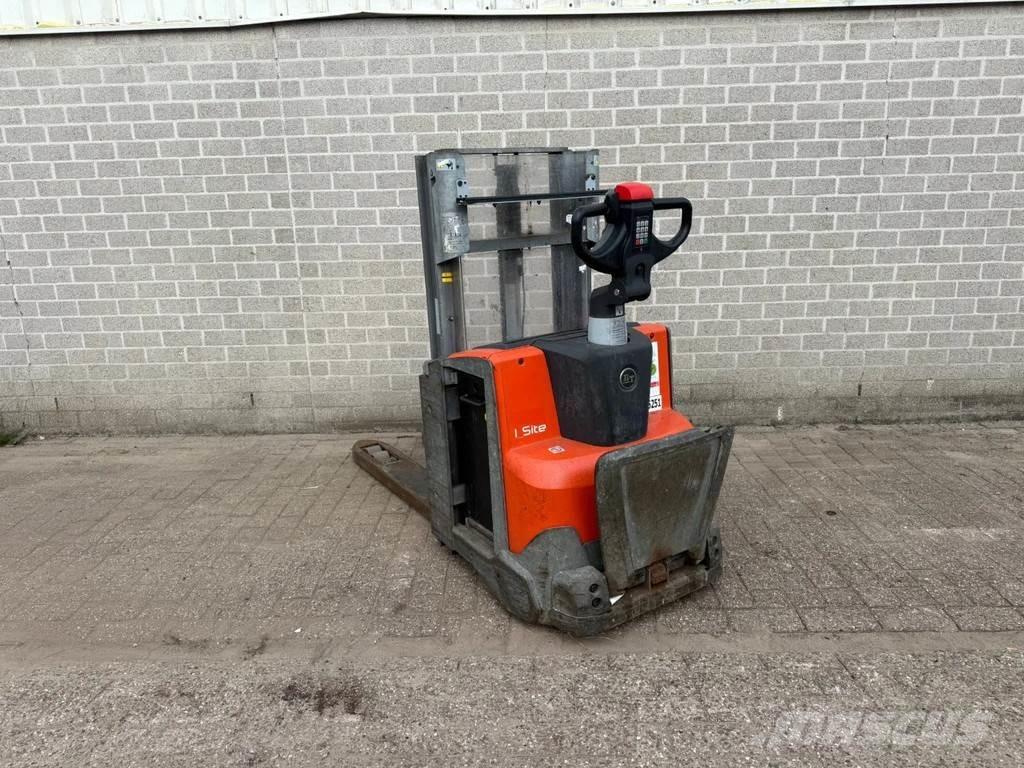 BT SWE200D Montacargas manual