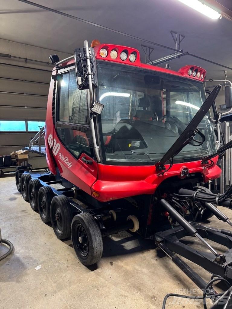  PistonBully PB600 Barredoras de nieve