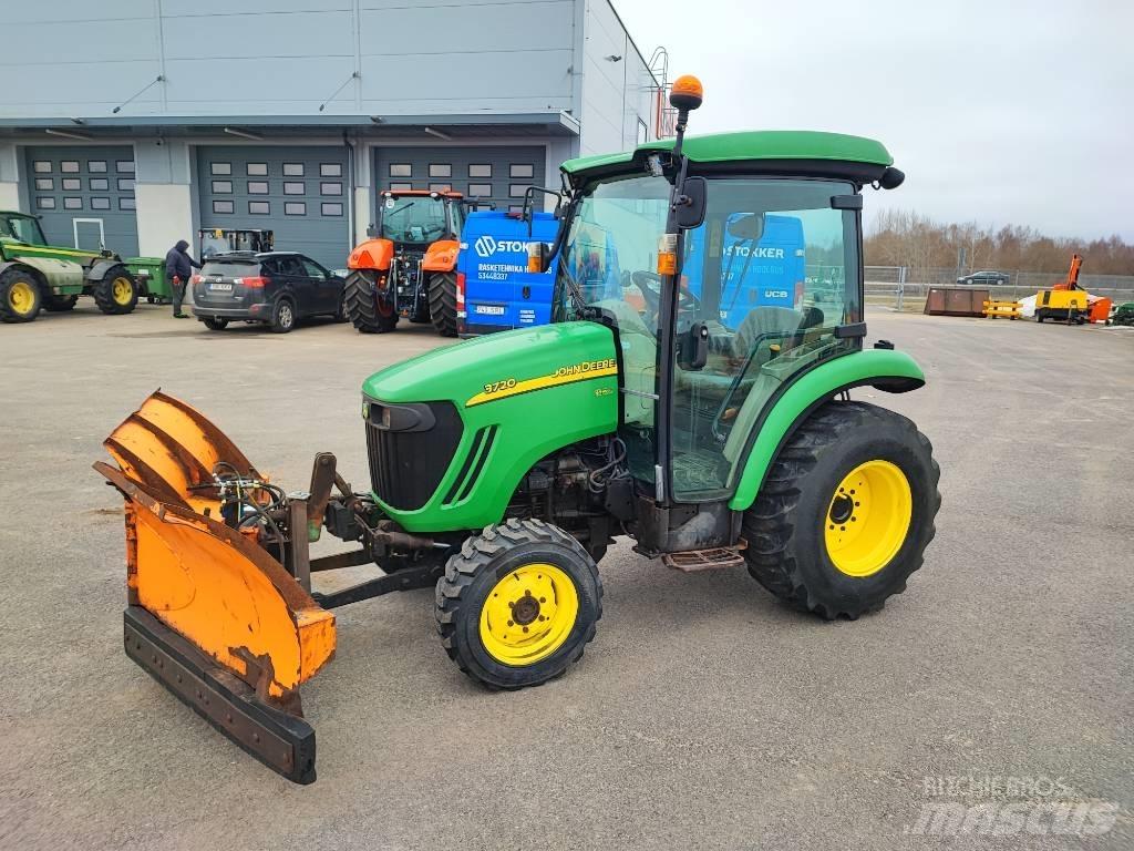 John Deere 3720 Tractores compactos