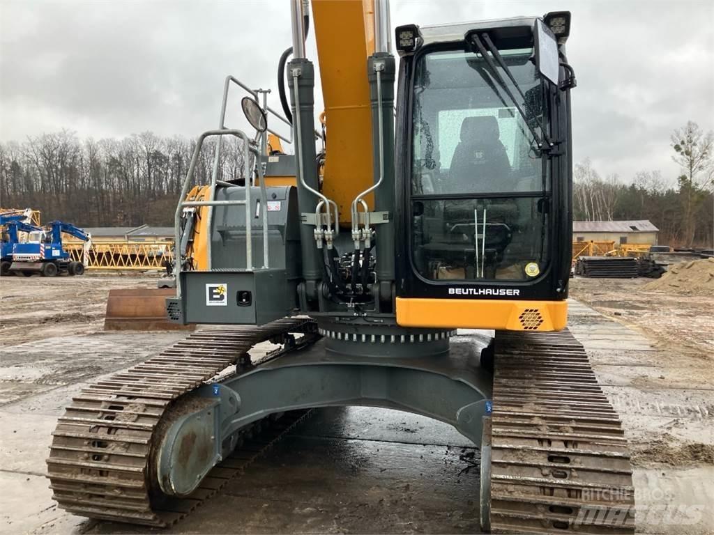 Liebherr R924 Excavadoras sobre orugas