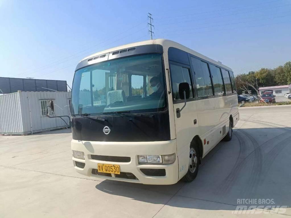 Nissan Civilian Autobuses interurbano