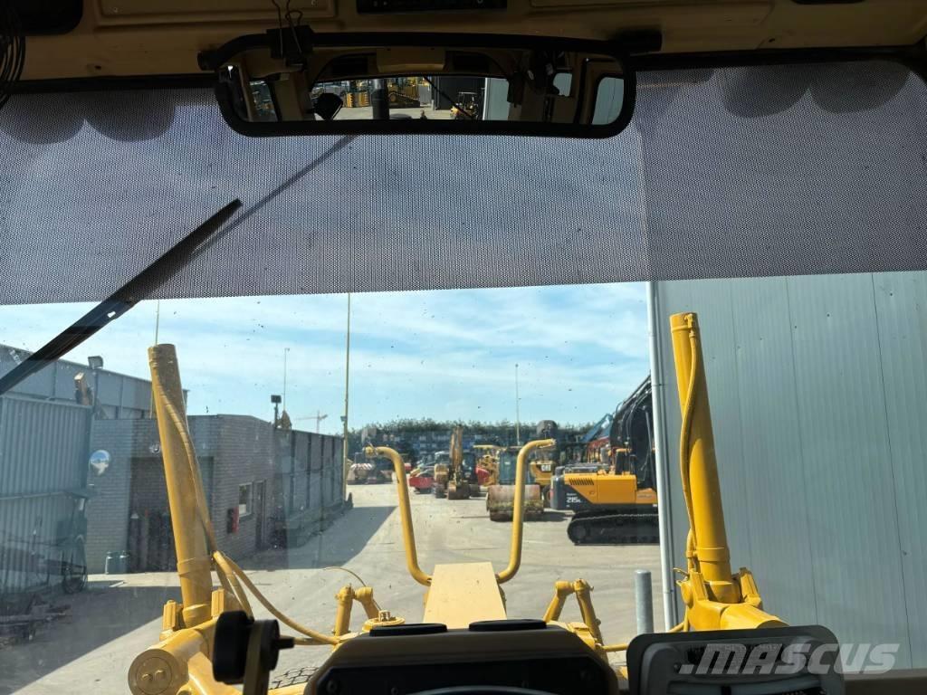 CAT 140H Niveladoras