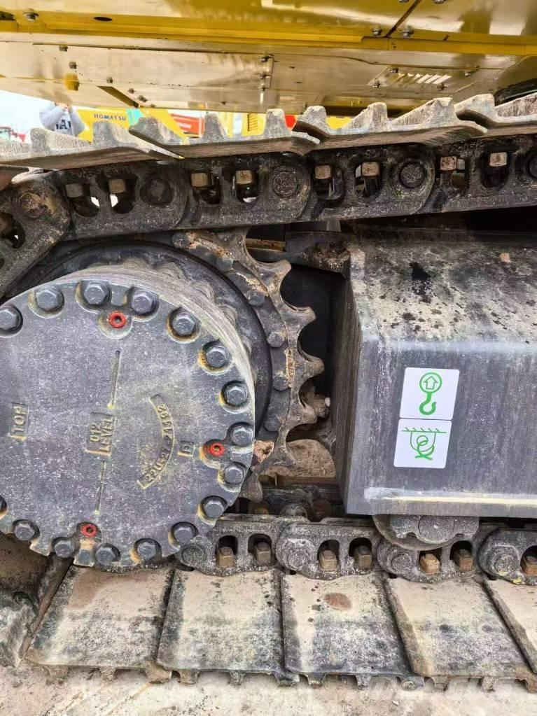 Komatsu PC 220 LC-8 Excavadoras sobre orugas