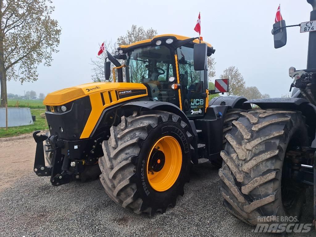 JCB 4220 Tractores