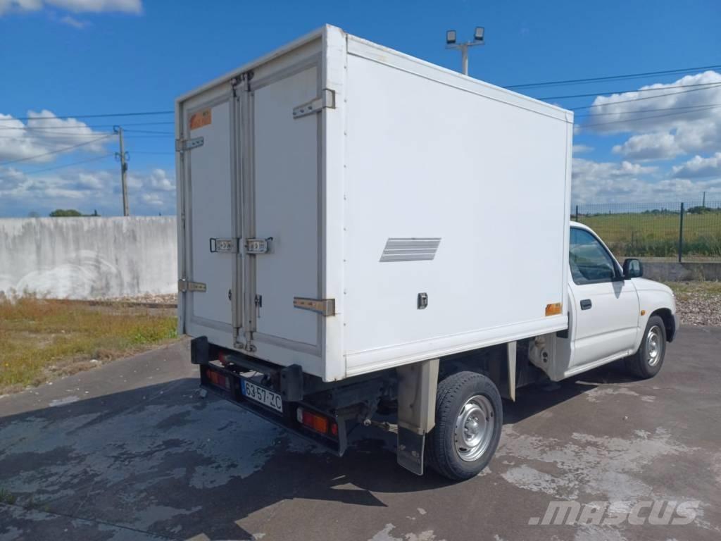 Toyota Hilux Caja abierta/laterales abatibles