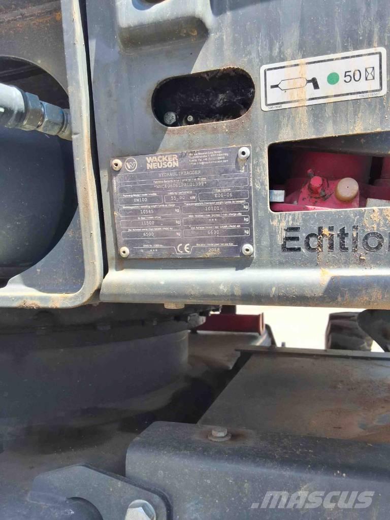 Wacker Neuson EW 100 Excavadoras de ruedas