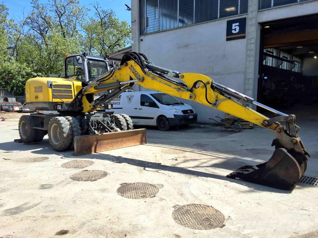 Wacker Neuson EW 100 Excavadoras de ruedas