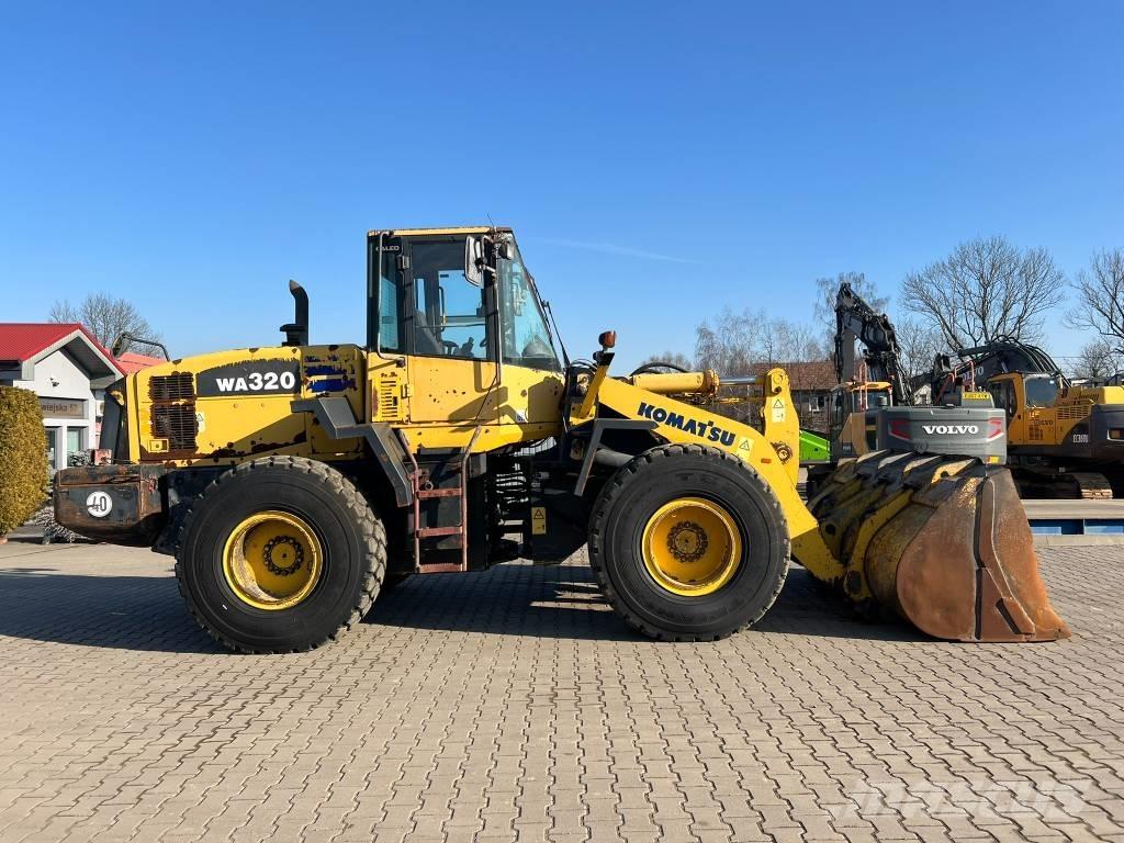 Komatsu WA 320-5 Cargadoras sobre ruedas