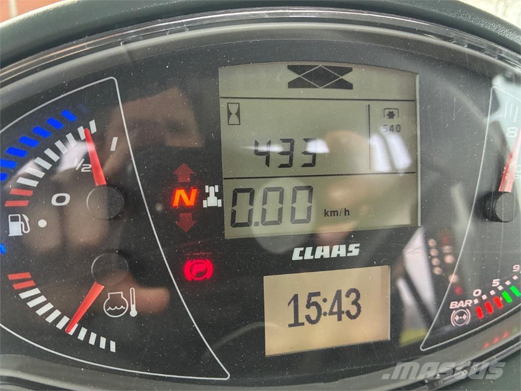 CLAAS Arion 660 Tractores