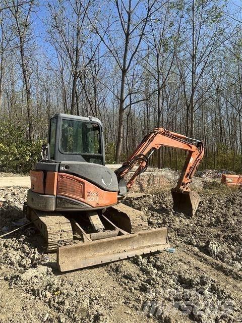 Hitachi ZX50 Excavadoras sobre orugas