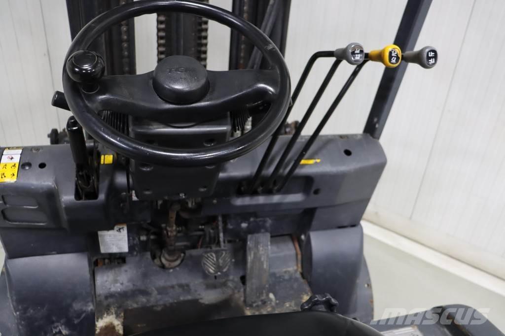 TCM FB30-7 Carretillas de horquilla eléctrica