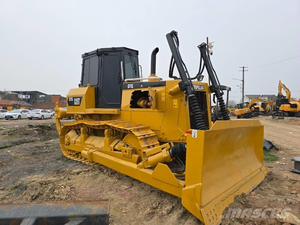 CAT D 7 G Buldozer sobre oruga