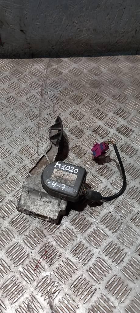 MAN TGA  812559706084 Cabinas