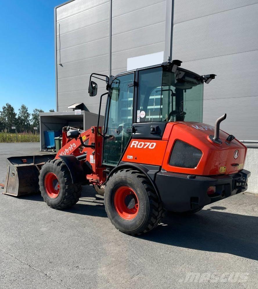 Kubota R 070 HW Cargadoras sobre ruedas