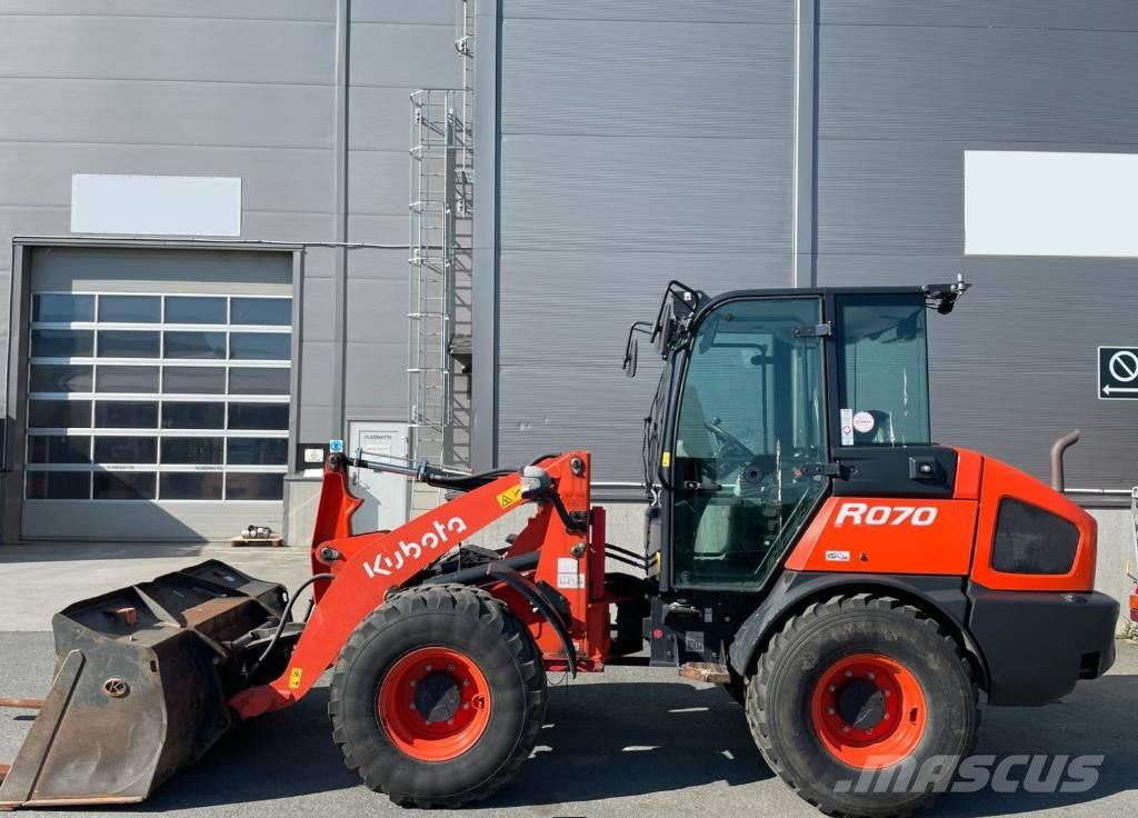 Kubota R 070 HW Cargadoras sobre ruedas