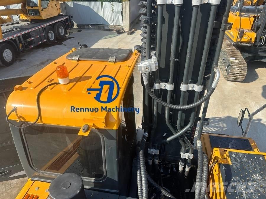 Hyundai R220LC-9S Excavadoras sobre orugas