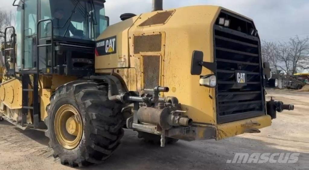 CAT RM 500 Recicladoras de asfalto