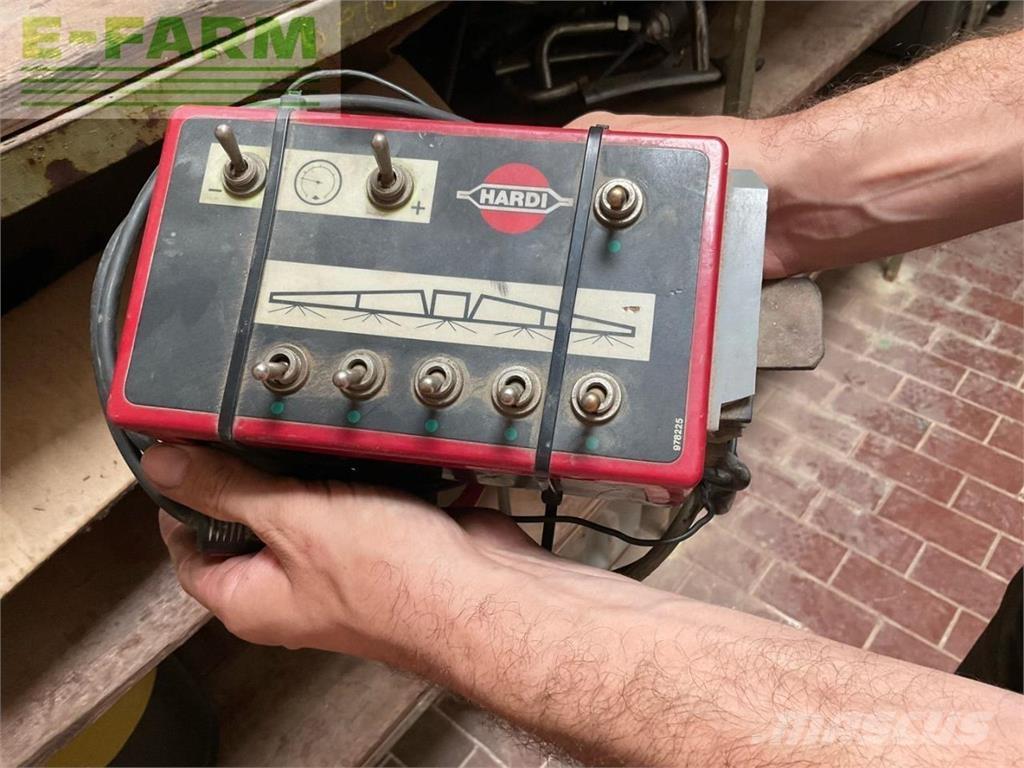 Hardi Commander Pulverizadores arrastrados