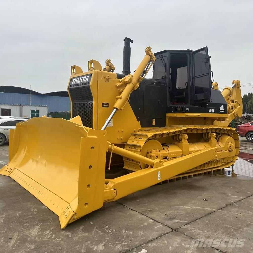 Shantui SD32 Buldozer sobre oruga