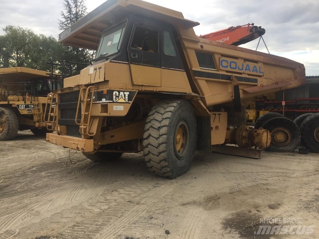 CAT 773E Camiones de volteo rigidos