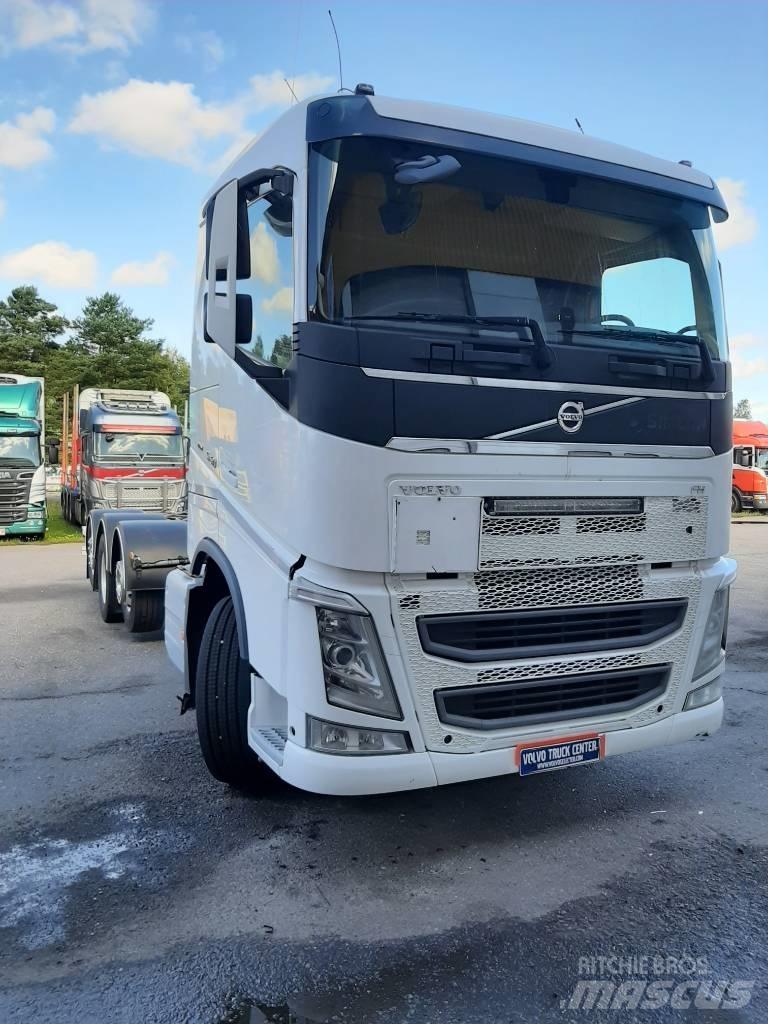 Volvo FH 13 Camiones con chasís y cabina