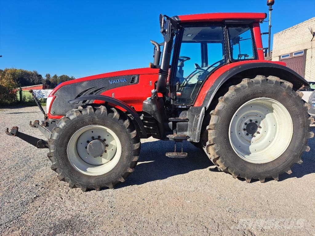 Valtra T 163 EV Tractores