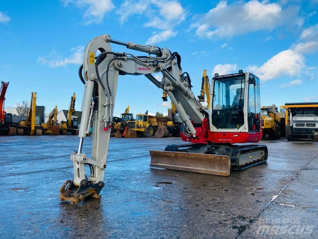 Takeuchi TB370 Excavadoras 7t - 12t