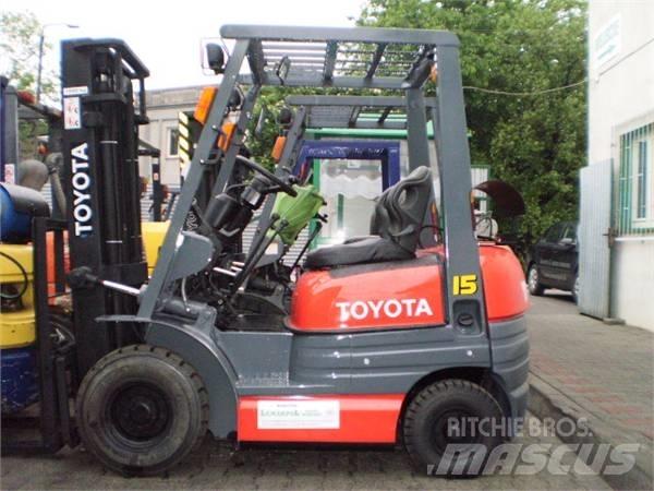 Toyota 6FGL15 Montacargas de baja elevación