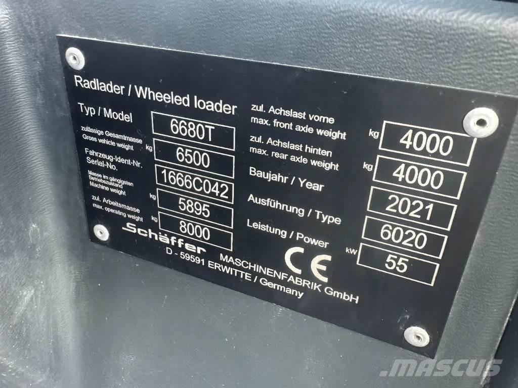 Schäffer 6080T Cargadoras de ruedas telescópicas